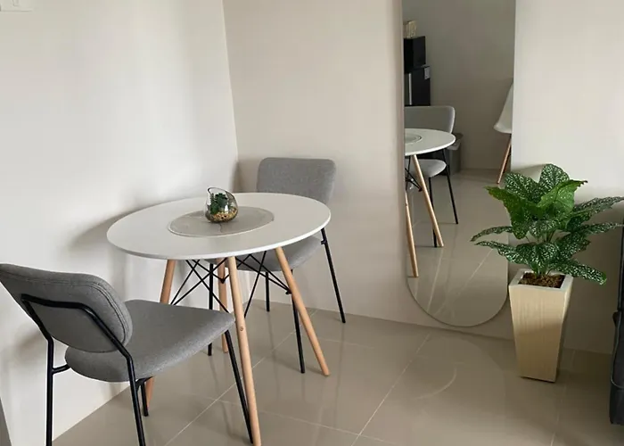 Jbs Place At Jtower Residences *