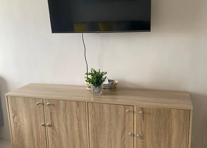 Apartment Jbs Place At Jtower Residences